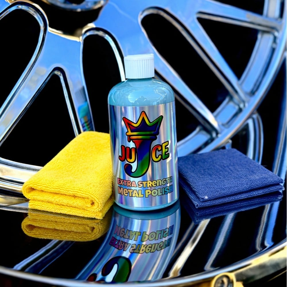 🚗All-in-one Metal Polish Kit – 16oz High-Performance Cleaner with Microfiber & Denim Rags