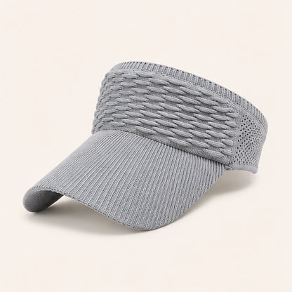 👒 The Summer Accessory That Protects Your Skin and Elevates Your Look